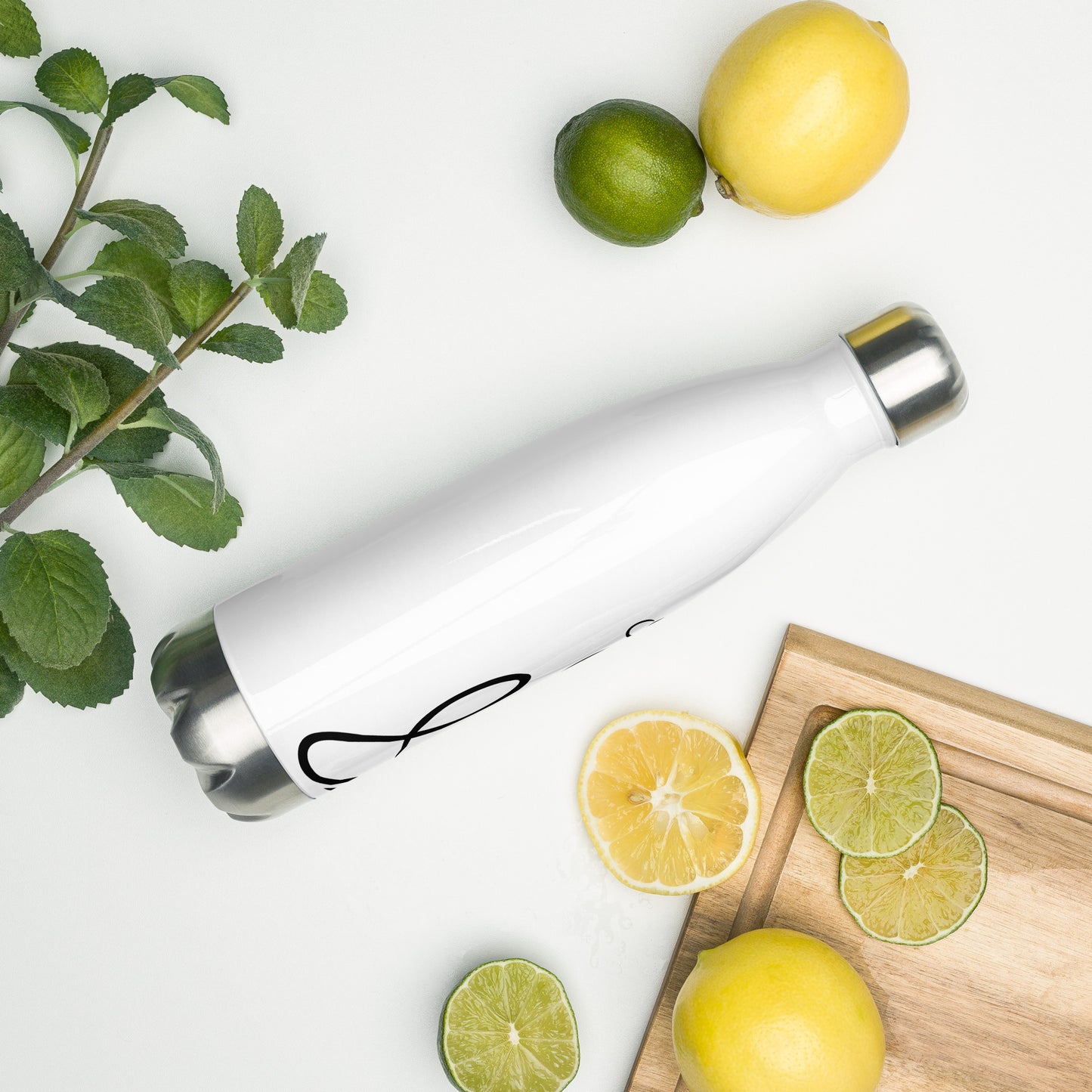 Stainless steel water bottle